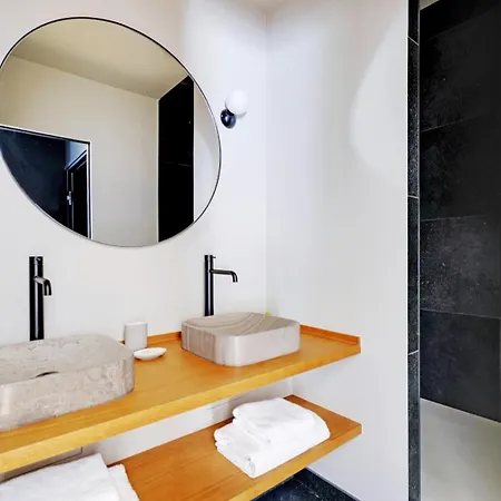 Cmg-amazing Apartment-arc De Triomphe-champs Elysée-g Paris