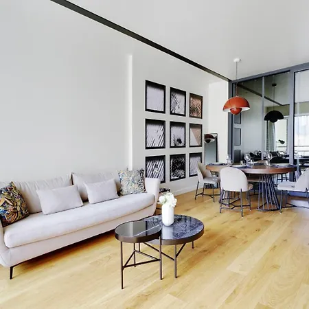 Amazing - Arc De Triomphe-champs Elysee Apartment